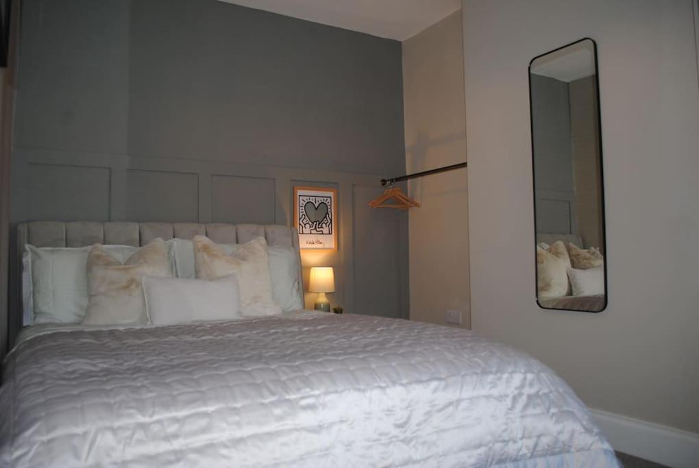 Cosy Renovated House In Warrington